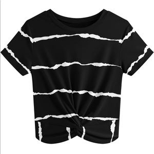 NWOT Knotted Cropped stop